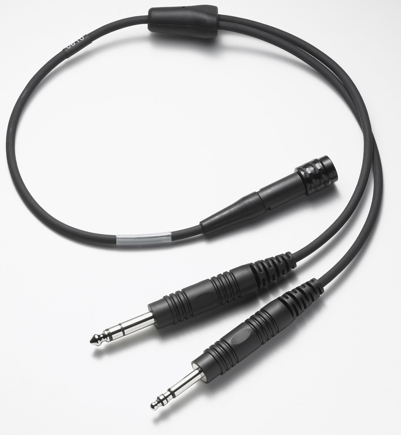 Bose A20 Aviation Headset 6pin to GA Dual Plug Adapter 3270800010